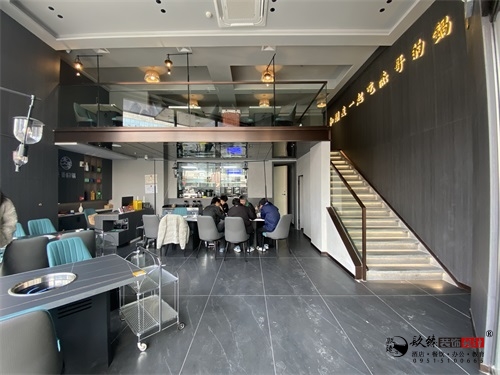 銀川火鍋店裝修設(shè)計實景圖|镹臻設(shè)計